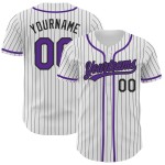 Authentisches Lila Baseball-Trikot mit weißen Nadelstreifen und schwarzem Authentisches Lila Baseball-Trikot mit weißen Nadelstreifen und schwarzem